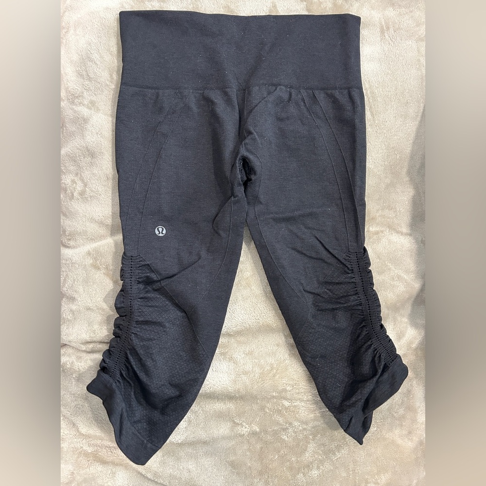 Lulu lemon cropped leggings